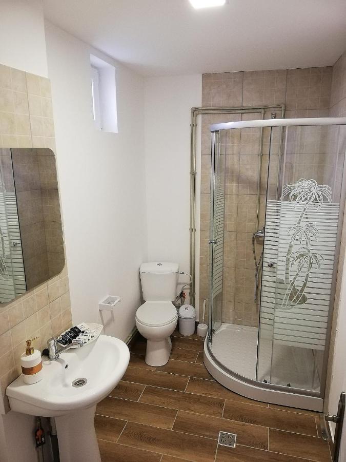 كرايوفا Pensiunea Eden House المظهر الخارجي الصورة